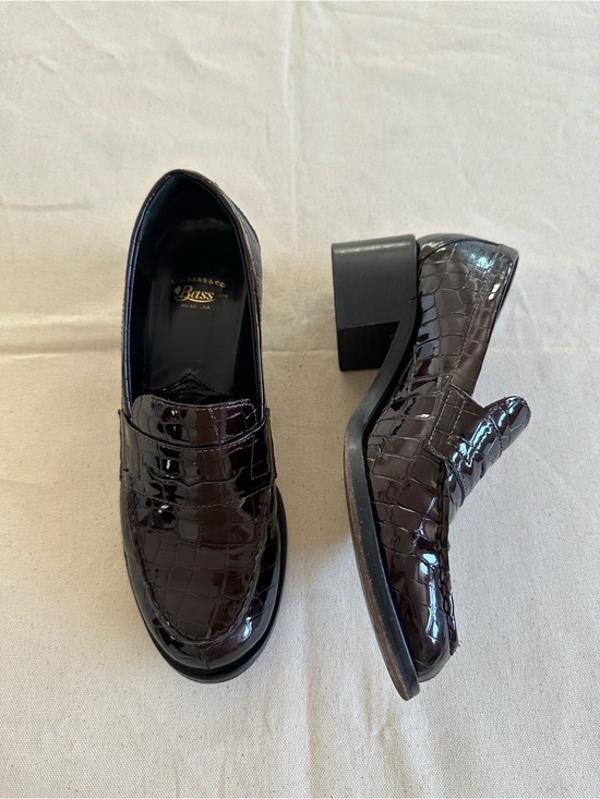 Bass Shoes - Bass Women’s Croc-Embossed Patent Loafers in Dark Burgundy